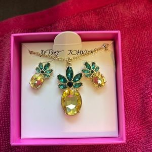 Brand new pineapple necklace and matching earrings.  Betsy Johnson